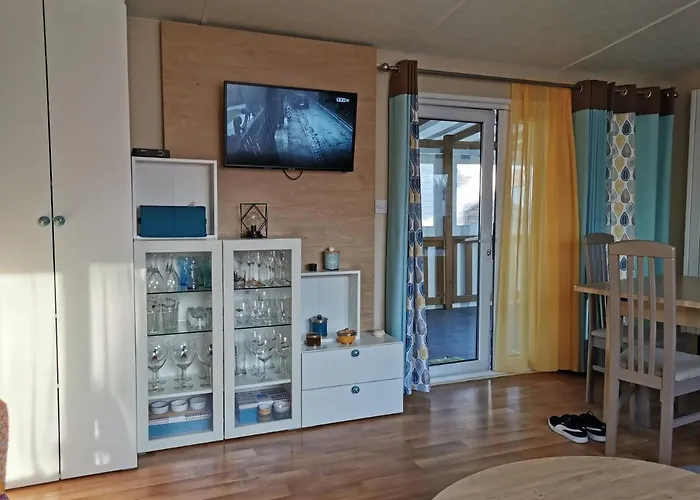mobilhome gd luxe bois masson 3ch 2sdb 4 funpass offerts (2A 2E)